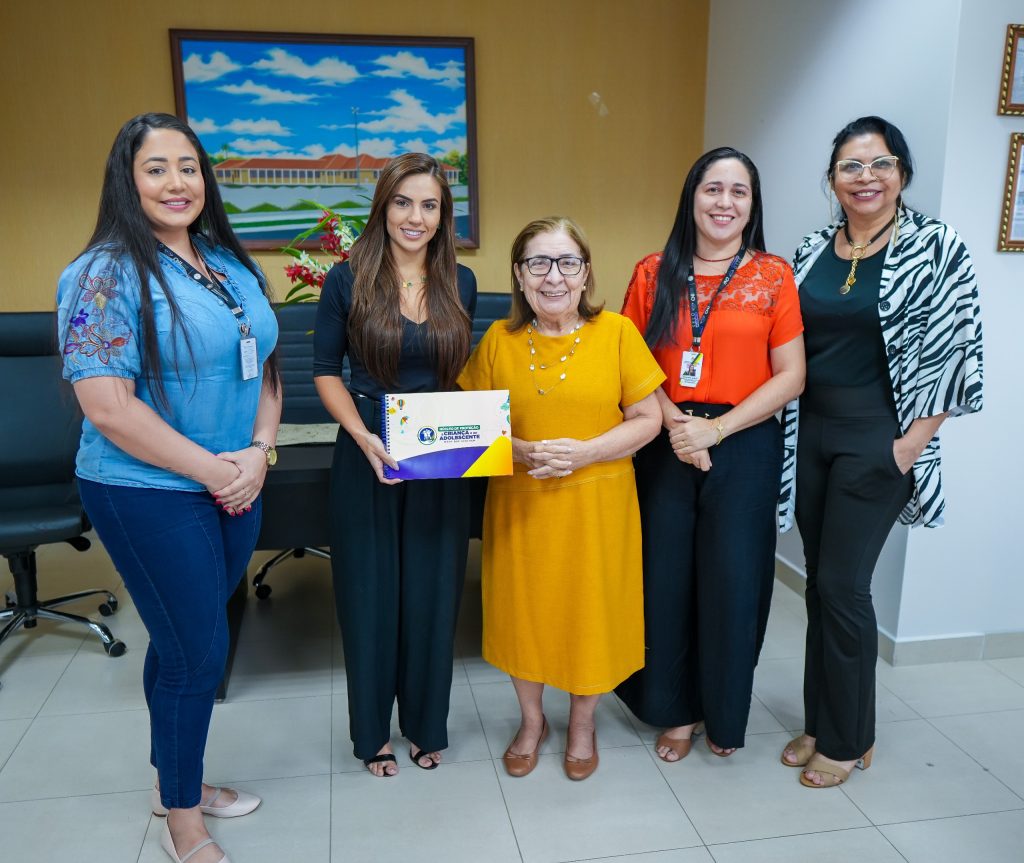 Débora Menezes se reúne com a coordenadora da Infância e Juventude, desembargadora Joana Meirelles