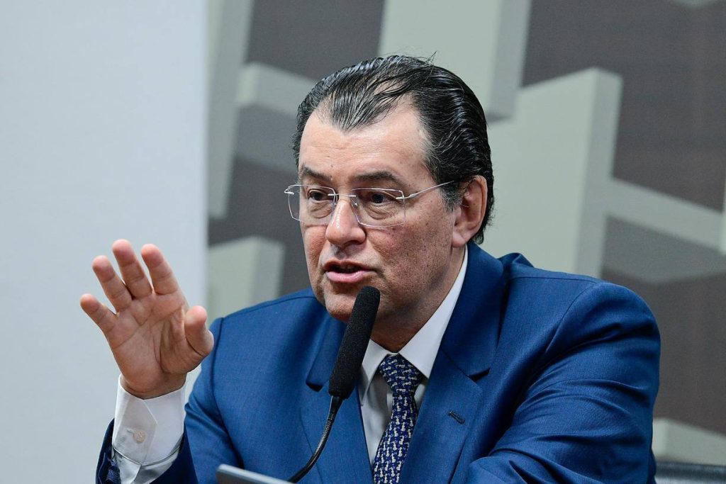 Eduardo Braga anuncia mudanças no texto da Reforma Tributária favoráveis à ZFM