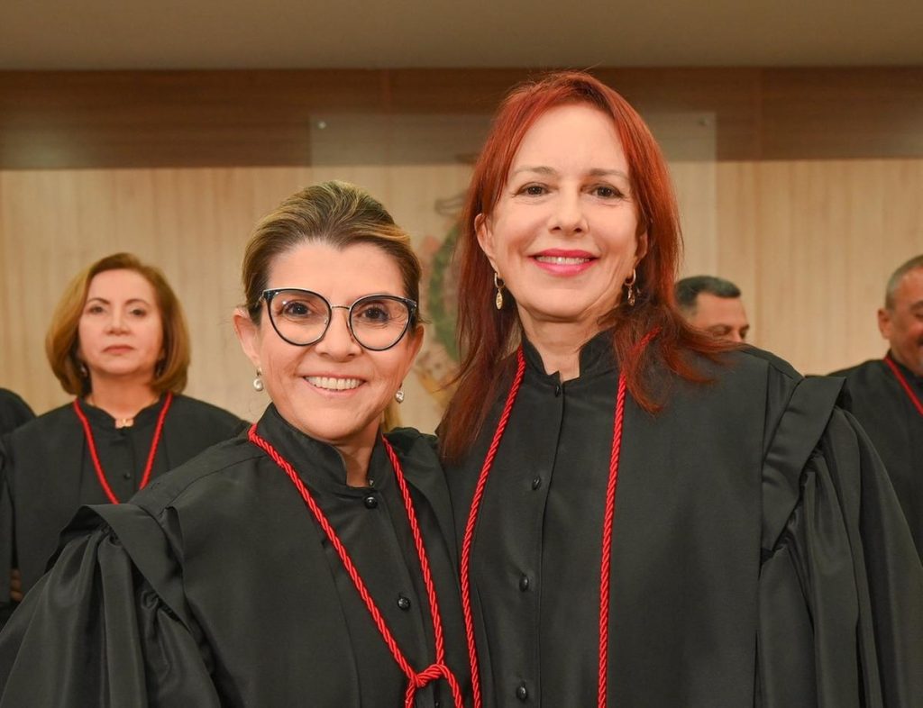 Carla Reis e Nélia Caminha Jorge tomam posse como dirigentes do Tribunal Regional Eleitoral
