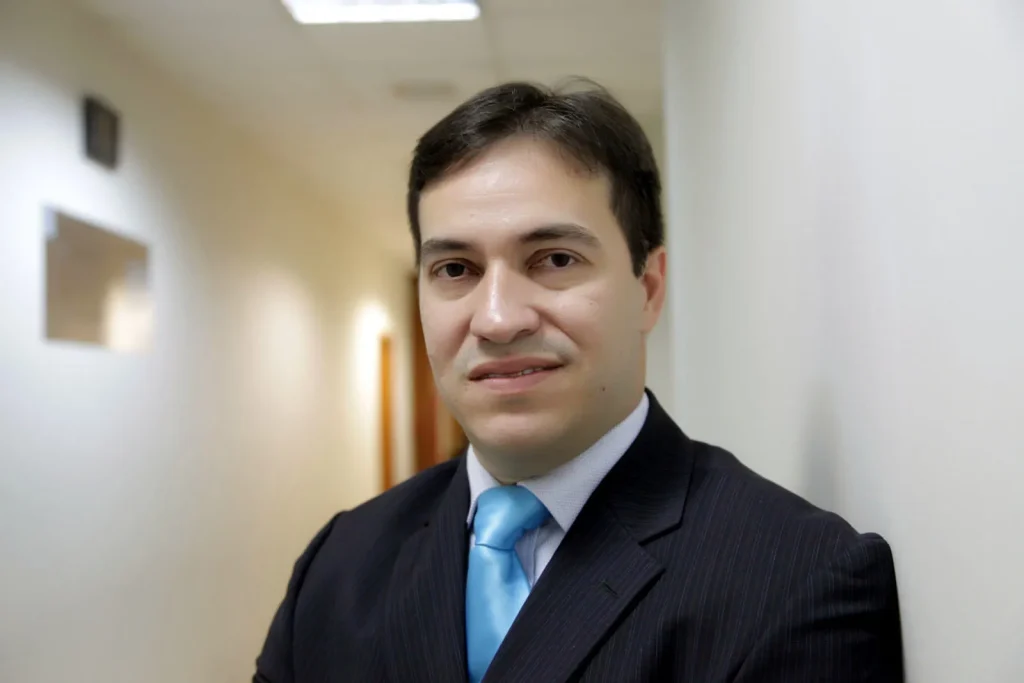 Juiz afastado no AM se pronuncia sobre suspeita de fraude envolvendo quase R$ 150 milhões da Eletrobras