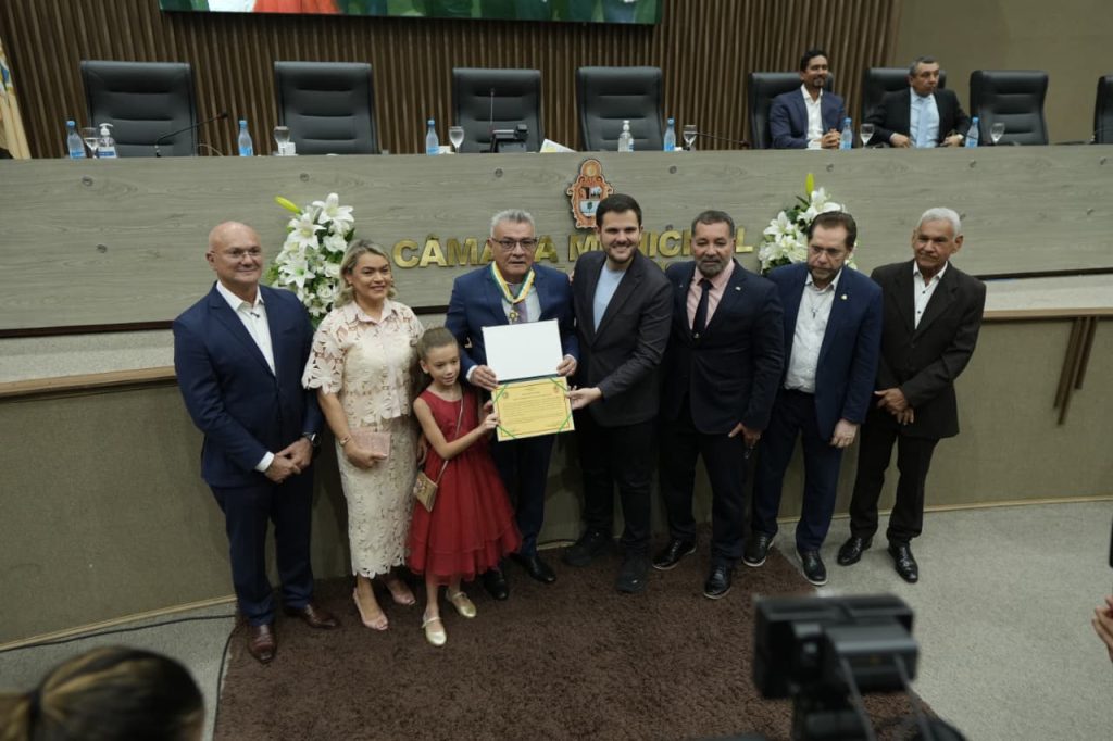 Renato Junior elogia Coronel Menezes e destaca: “Respeito a sua história”