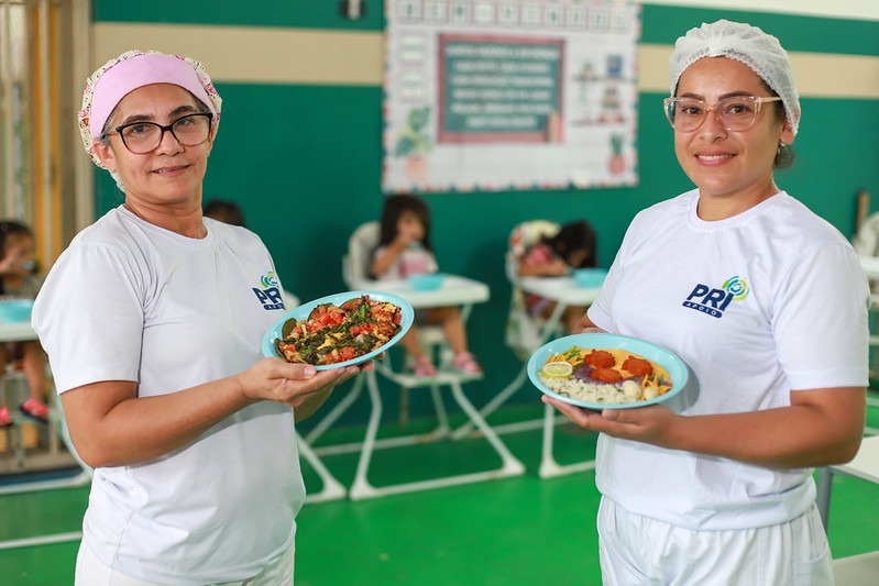 Merendeiras de Manaus disputam prêmio nacional de alimentação escolar
