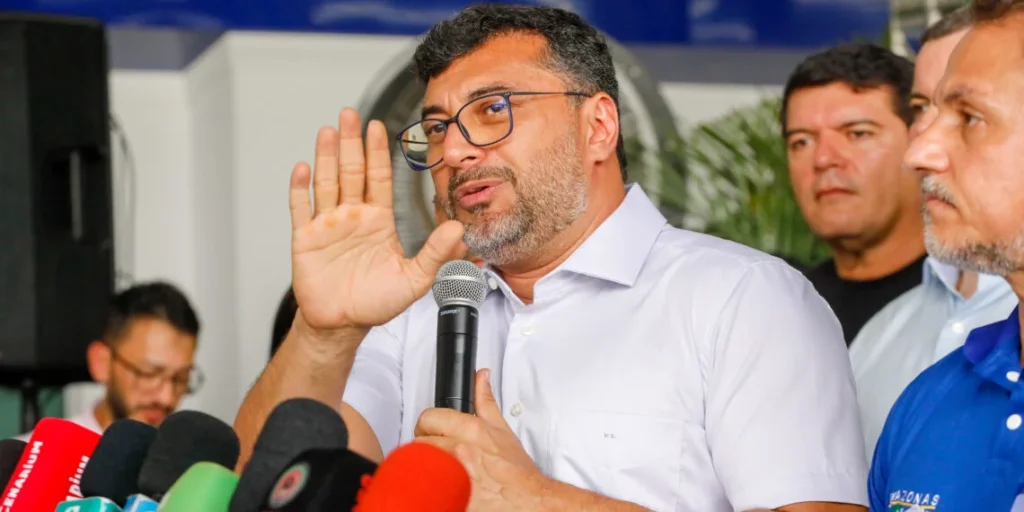 Wilson Lima deixa o Governo e entra para a história com derrota ao Senado