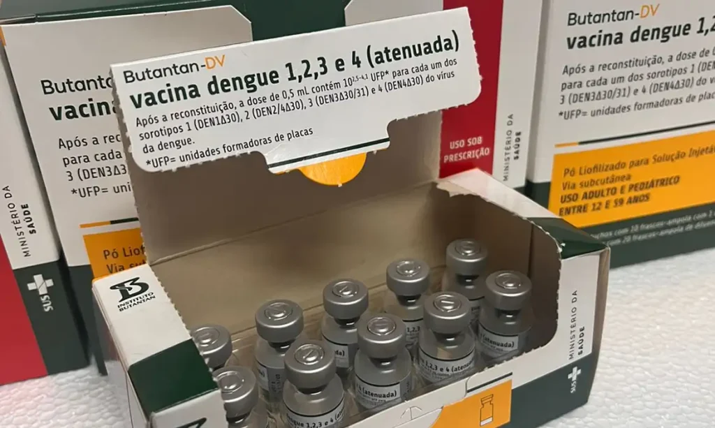 Ministério da Saúde suspende vacina contra a dengue do Butantan após duas mortes provocadas pelo imunizante