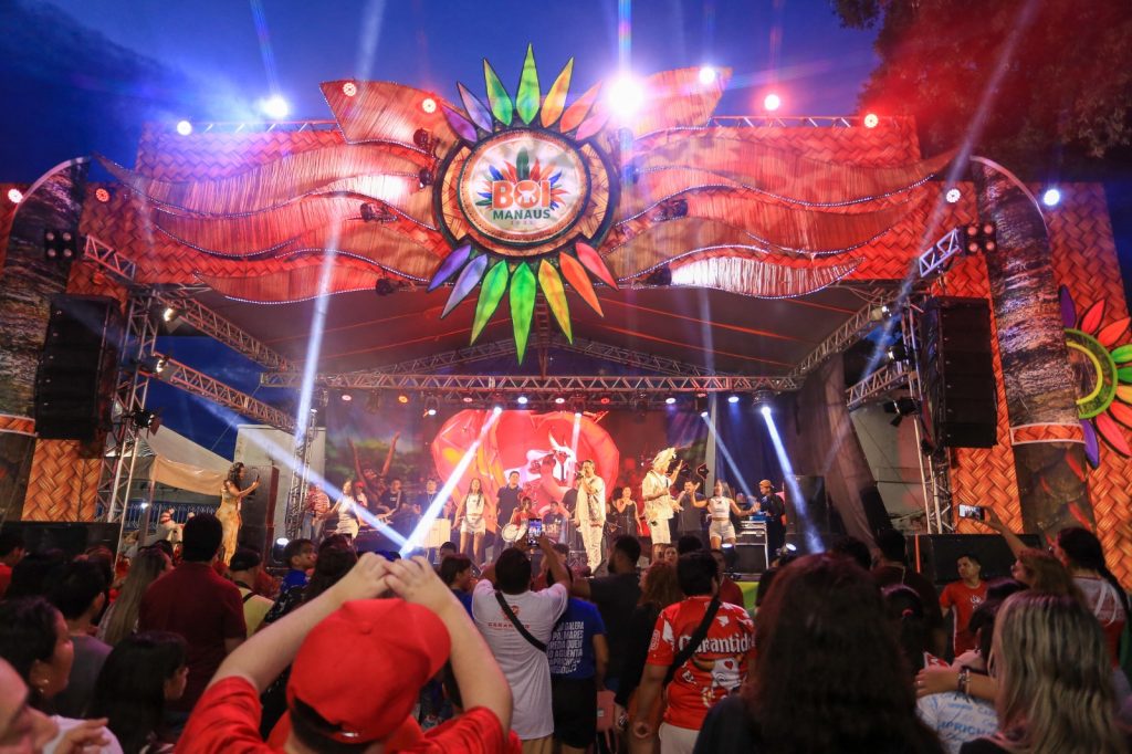 Boi Manaus e aniversário da cidade são cancelados devido a qualidade do ar