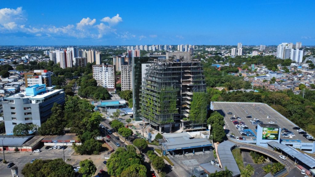 Botânica Office viraliza nas redes sociais e recebe elogios pela arquitetura em Manaus