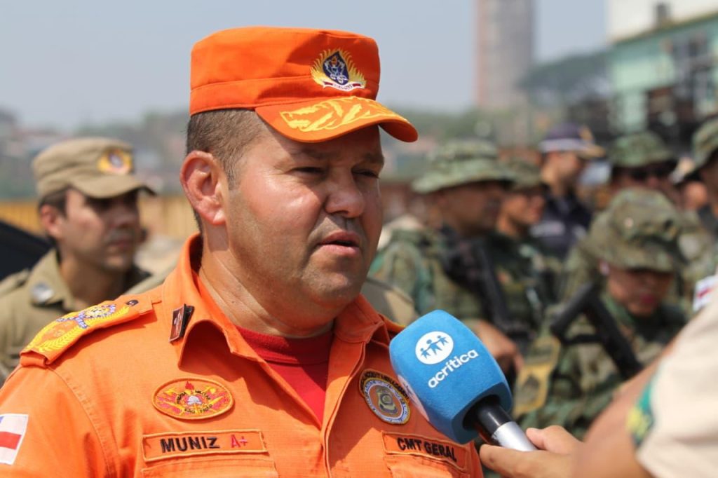 Ministério Público pede multa de R$ 106 mil a comandante dos Bombeiros do Amazonas