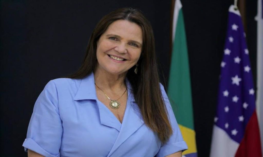 Jornalista Mônica Santaella assume o comando da Secom