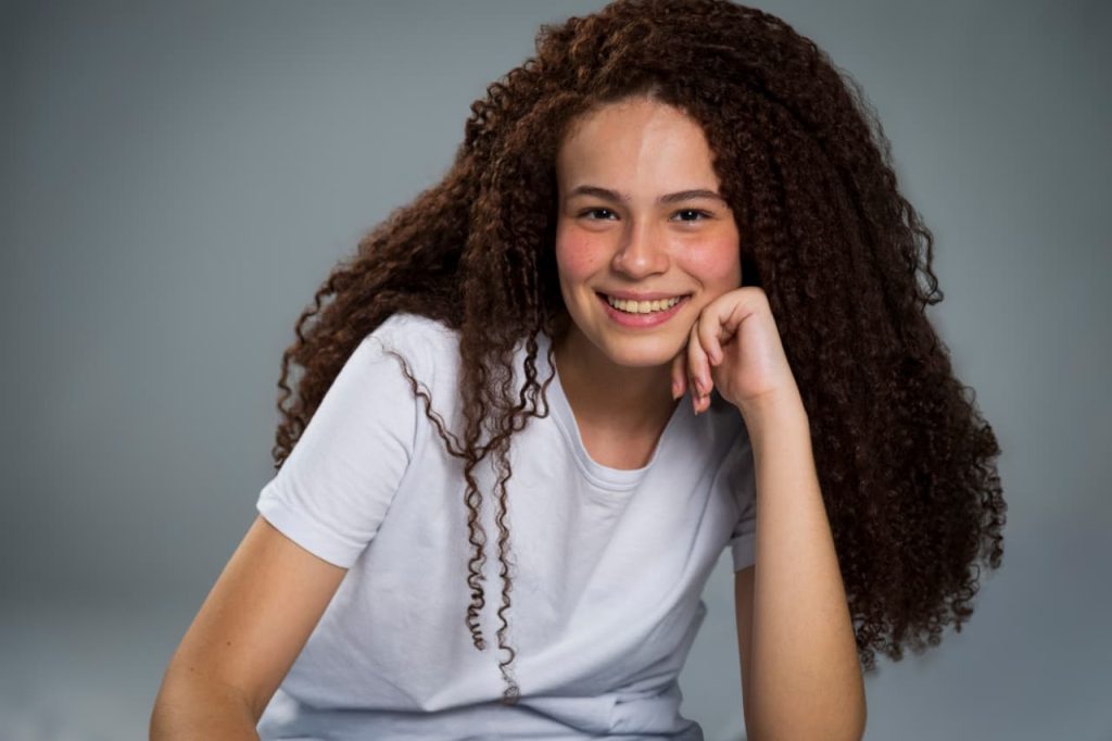 Aos 15 anos, amazonense Valentina Marques é destaque no Summit Rio WebMercado 2026